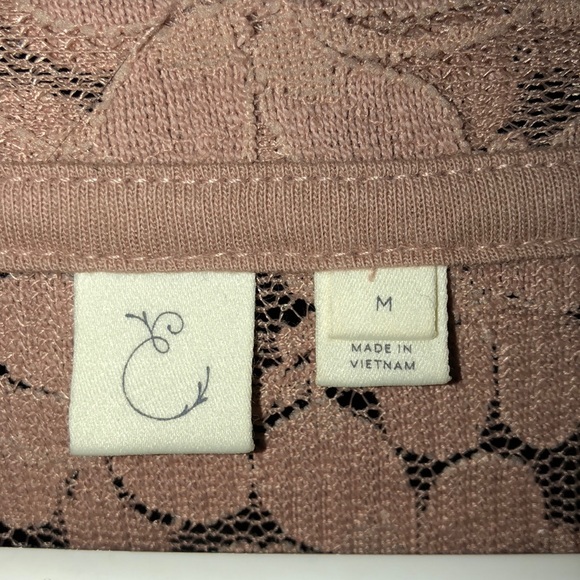 Anthropologie fitted see through eyelet shirt - Picture 2 of 2